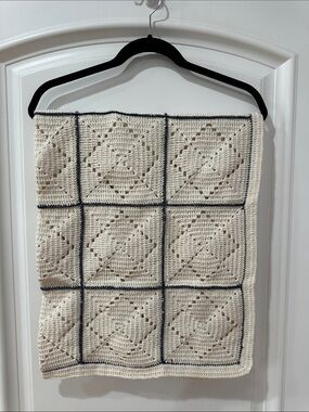 Cream Knit Baby Blanket with Navy Trim